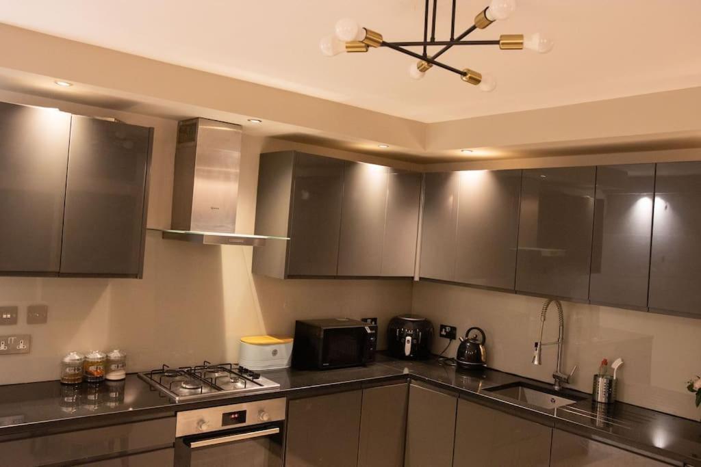 Oikoshomes Three Bedroom Flat In 伦敦 外观 照片